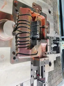 Пресс-формы для литья под давлением